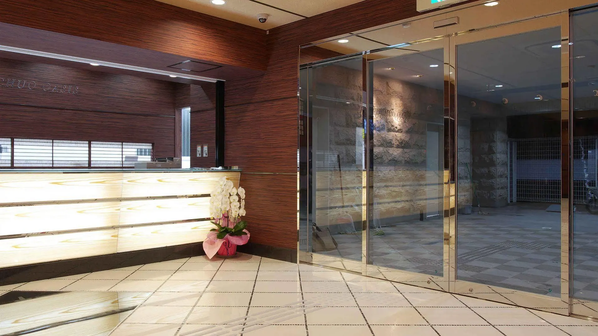 אוסקה Hotel Chuo Oasis
