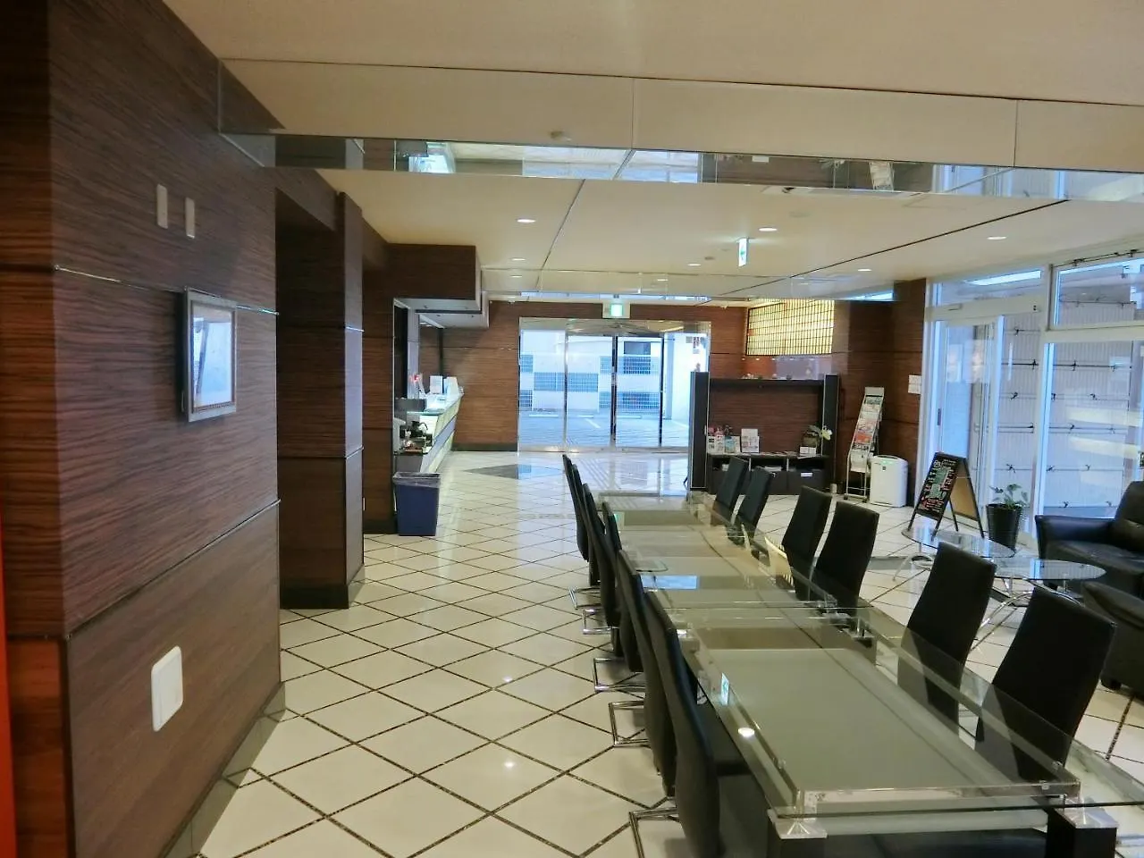 אוסקה Hotel Chuo Oasis